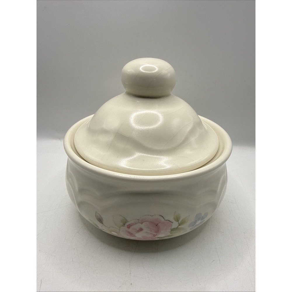 Pfaltzgraff Tea Rose Stoneware  Sugar bowl  with Lid Vintage Tea Rose Design